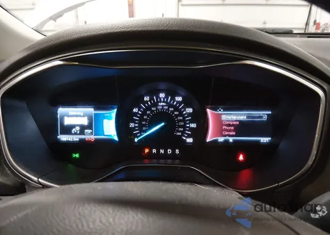 2015 Ford Fusion Titanium z USA, uszkodzony, nr VIN 3FA6P0K96FR310332